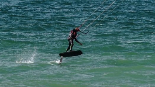 Best Kite For Foiling: Drifter, Enduro, Ultra, Hyperlink